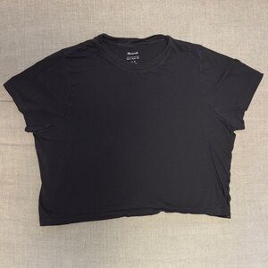 Madewell soft fade body crop tee (size M)